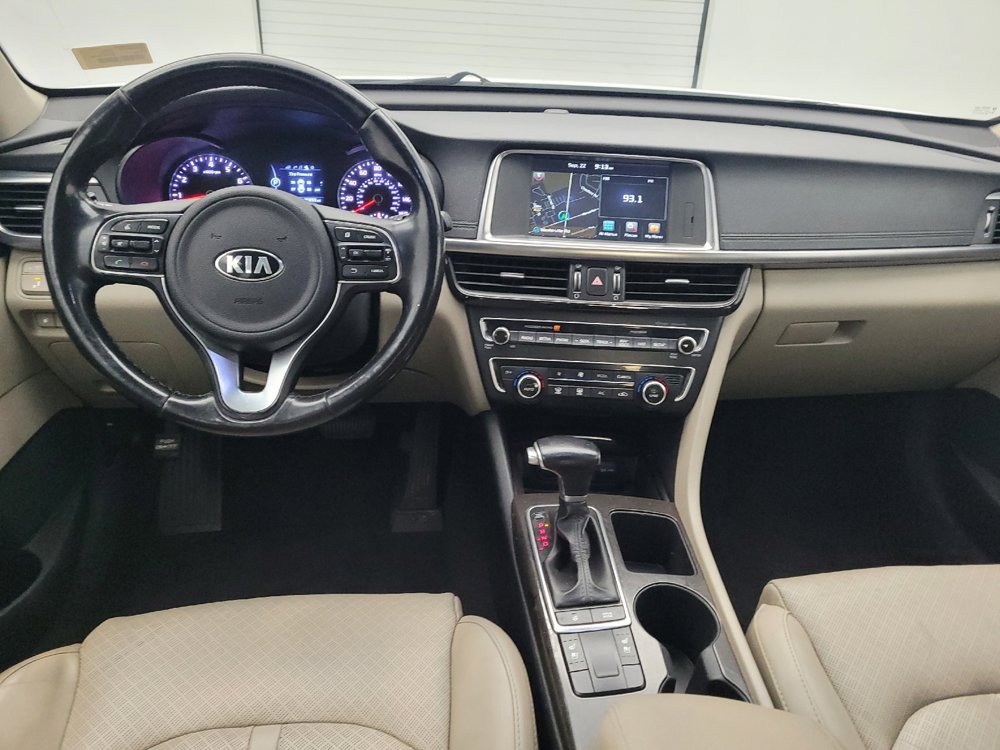 Used 2016 Kia Optima EX w/ Option Group 040 FWD image 22