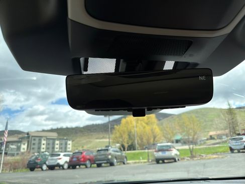 Used 2024 Subaru Outback Touring image 28