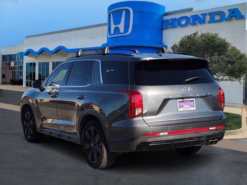 Used 2023 Hyundai Palisade XRT FWD image 4