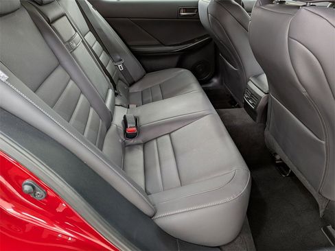 Used 2022 Lexus IS 350 F Sport image 36