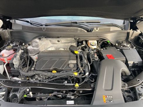 New 2026 Chevrolet Trax RS w/ Driver Confidence Package FWD image 31