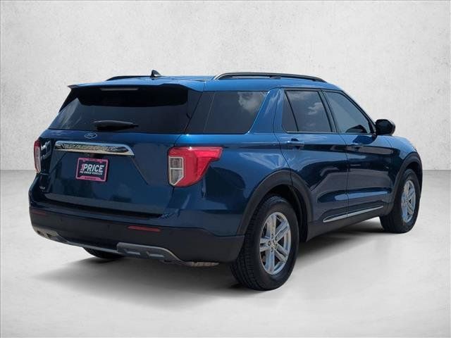 Used 2022 Ford Explorer XLT w/ Equipment Group 202A RWD image 5