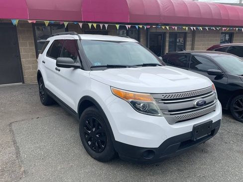 Used 2014 Ford Explorer 4WD image 1