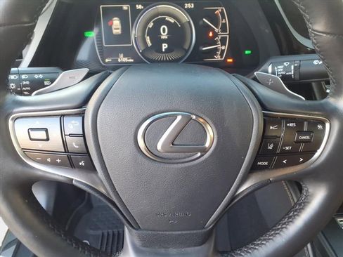 Used 2024 Lexus ES 300h w/ Premium Package image 22