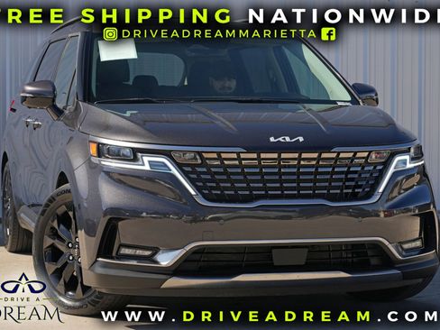 Used 2024 Kia Carnival SX Prestige image 2