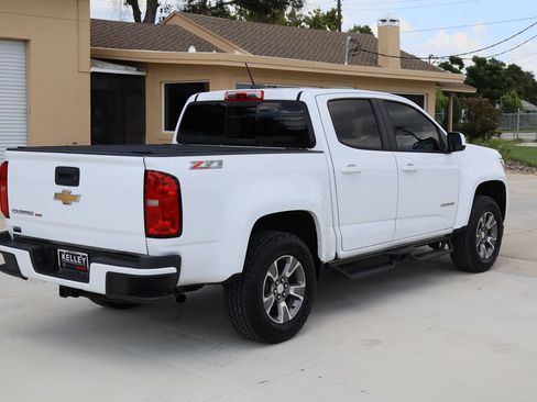 Used 2018 Chevrolet Colorado Z71 AWD/4WD image 9