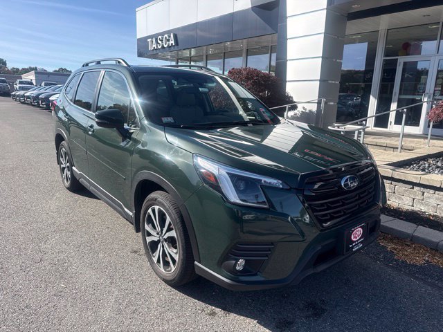 Used 2024 Subaru Forester Limited AWD/4WD image 1