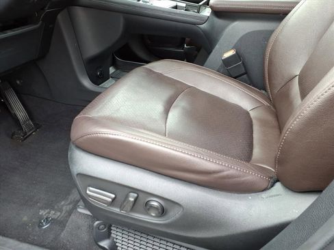 Certified 2023 Toyota Sienna Platinum image 16