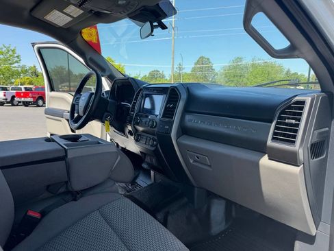 Used 2022 Ford F350 XLT w/ XLT Value Package AWD/4WD image 32