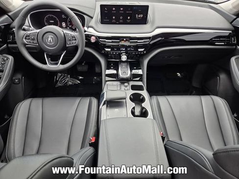 Used 2024 Acura MDX SH-AWD image 11