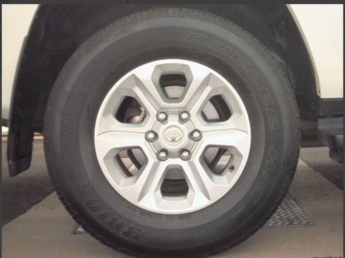 Used 2024 Toyota 4Runner SR5 image 9