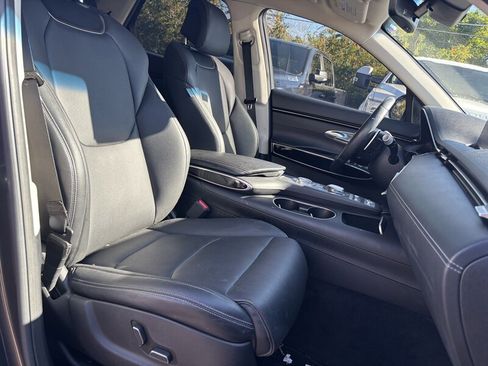 Used 2022 Genesis GV70 2.5T image 21