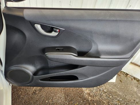Used 2013 Honda Fit image 15