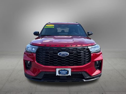 Used 2025 Ford Explorer ST-Line w/ Premium Package AWD/4WD image 7
