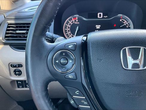 Used 2020 Honda Ridgeline RTL-E image 24