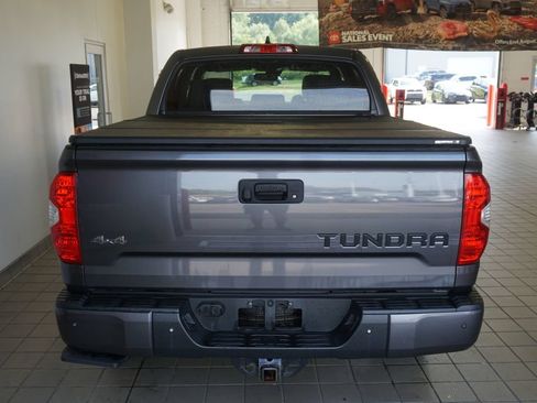 Used 2021 Toyota Tundra Limited w/ Limited Premium Package AWD/4WD image 17