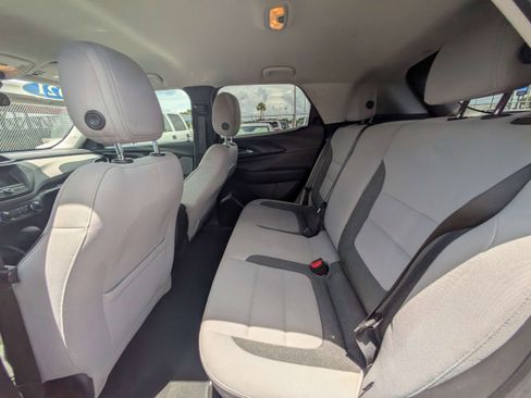 Used 2021 Chevrolet TrailBlazer LT AWD/4WD image 13