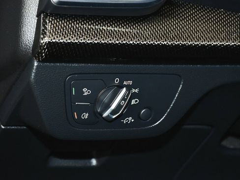 Used 2023 Audi SQ5 Premium Plus w/ Premium Plus Package image 27