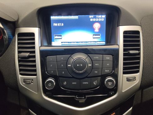 Used 2015 Chevrolet Cruze LT w/ Sun And Sound Package FWD image 25