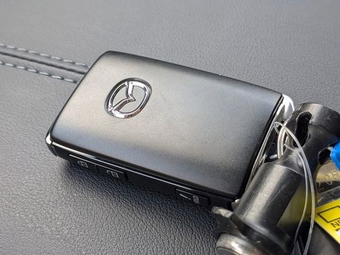 Certified 2025 MAZDA CX-30 AWD 2.5 S w/ Preferred Package image 31