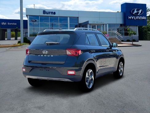 New 2026 Hyundai Venue SEL image 7