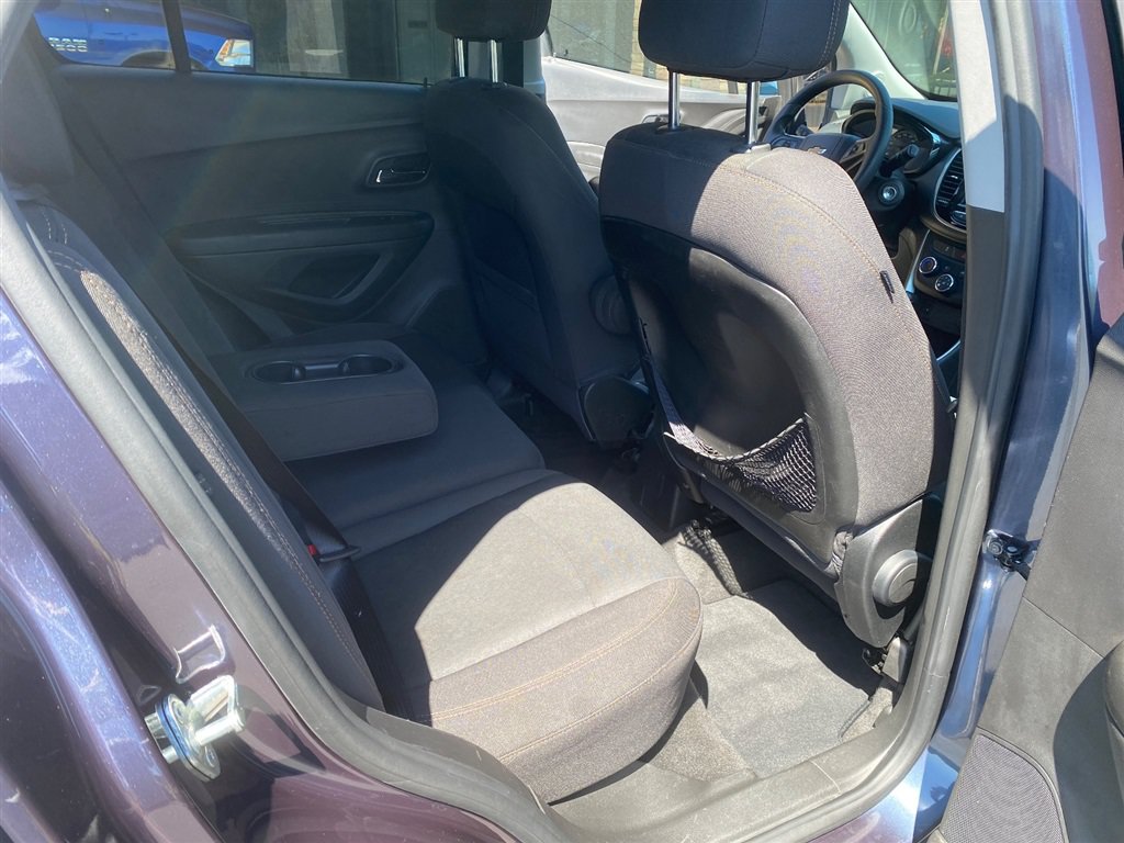 Used 2019 Chevrolet Trax LS w/ Tint and Cruise Package AWD/4WD image 12