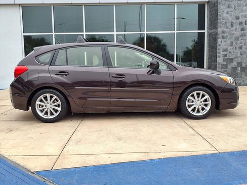 Used 2012 Subaru Impreza 2.0i Premium w/ Popular Pkg 1 image 25