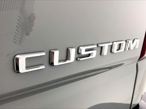 Used 2024 Chevrolet Silverado 1500 Custom image 7