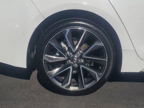 Used 2022 Toyota Corolla XSE image 5