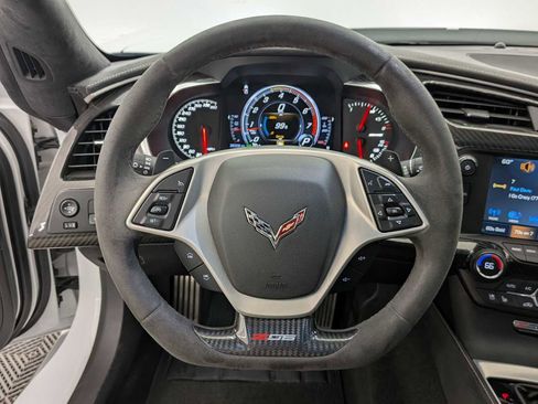 Used 2016 Chevrolet Corvette Z06 image 18