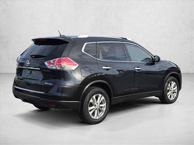 Used 2016 Nissan Rogue SV AWD/4WD image 5