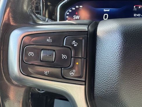 Used 2024 Chevrolet Silverado 2500 LT w/ Convenience Package image 17