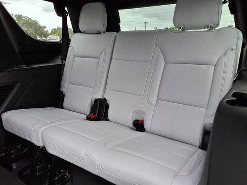 New 2026 Chevrolet Tahoe Premier image 16