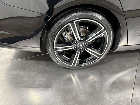 Used 2024 Honda Accord Sport image 13