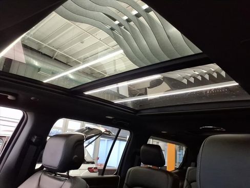 New 2026 Jeep Grand Wagoneer Limited image 10