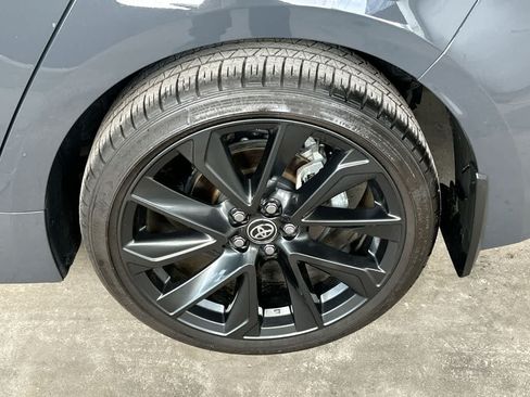 Used 2025 Toyota Corolla SE FWD image 11