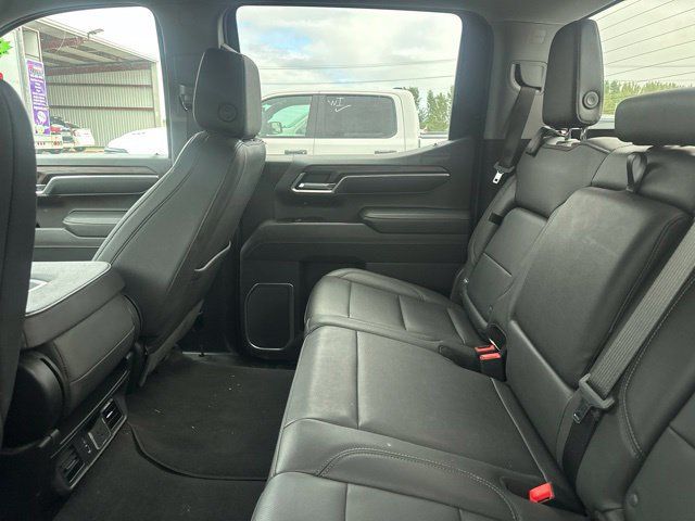 Used 2026 GMC Sierra 1500 SLT AWD/4WD image 20