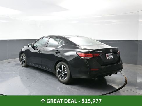 Used 2024 Nissan Sentra SV image 12