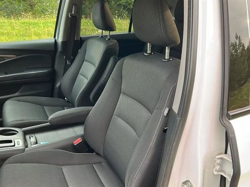Used 2019 Honda Ridgeline Sport image 34