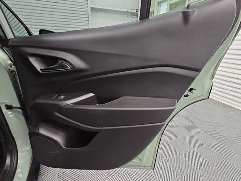 Used 2025 Chevrolet Trax ACTIV w/ Sunroof Package FWD image 35
