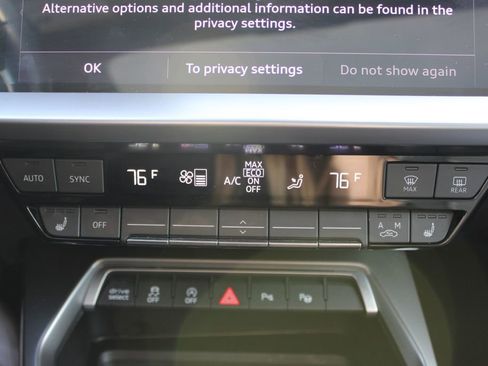 Used 2024 Audi A3 2.0T Premium image 31