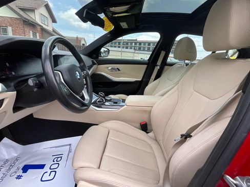 Used 2020 BMW 330i xDrive Sedan w/ Premium Package AWD/4WD image 27