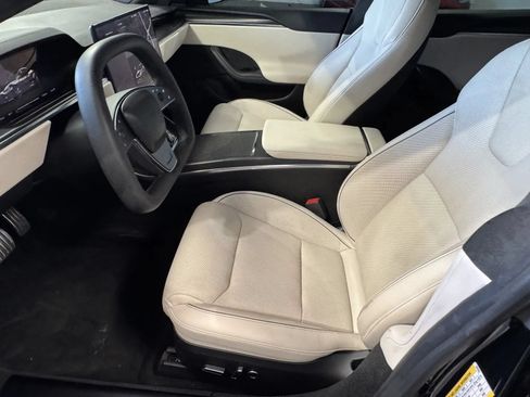 Used 2022 Tesla Model S Plaid AWD/4WD image 13