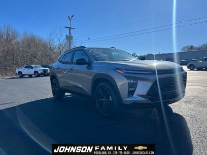 New 2026 Chevrolet Trax ACTIV w/ Sunroof Package