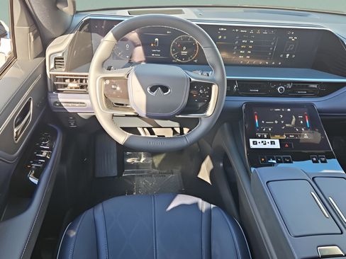 New 2026 INFINITI QX80 4WD w/ Sport Exterior Package image 13