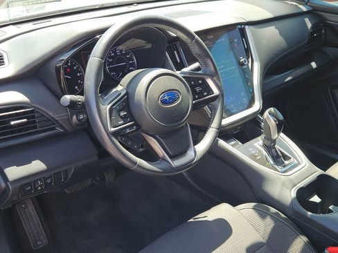Used 2021 Subaru Outback Premium AWD/4WD image 13