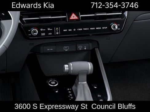 New 2026 Kia Niro EX FWD image 25