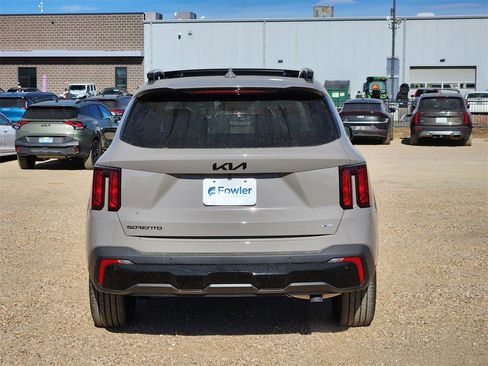 New 2026 Kia Sorento X-Line EX image 12