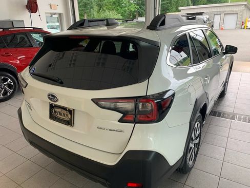 Certified 2024 Subaru Outback Premium AWD/4WD image 16
