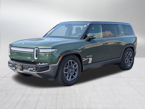 Used 2024 Rivian R1S Adventure AWD/4WD image 3